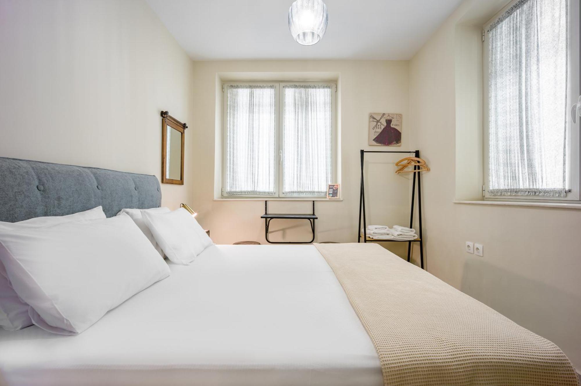 Bentzi...Boutique Apartment 1, Classic Double With Kitchenette, 2 Guests Athens Luaran gambar
